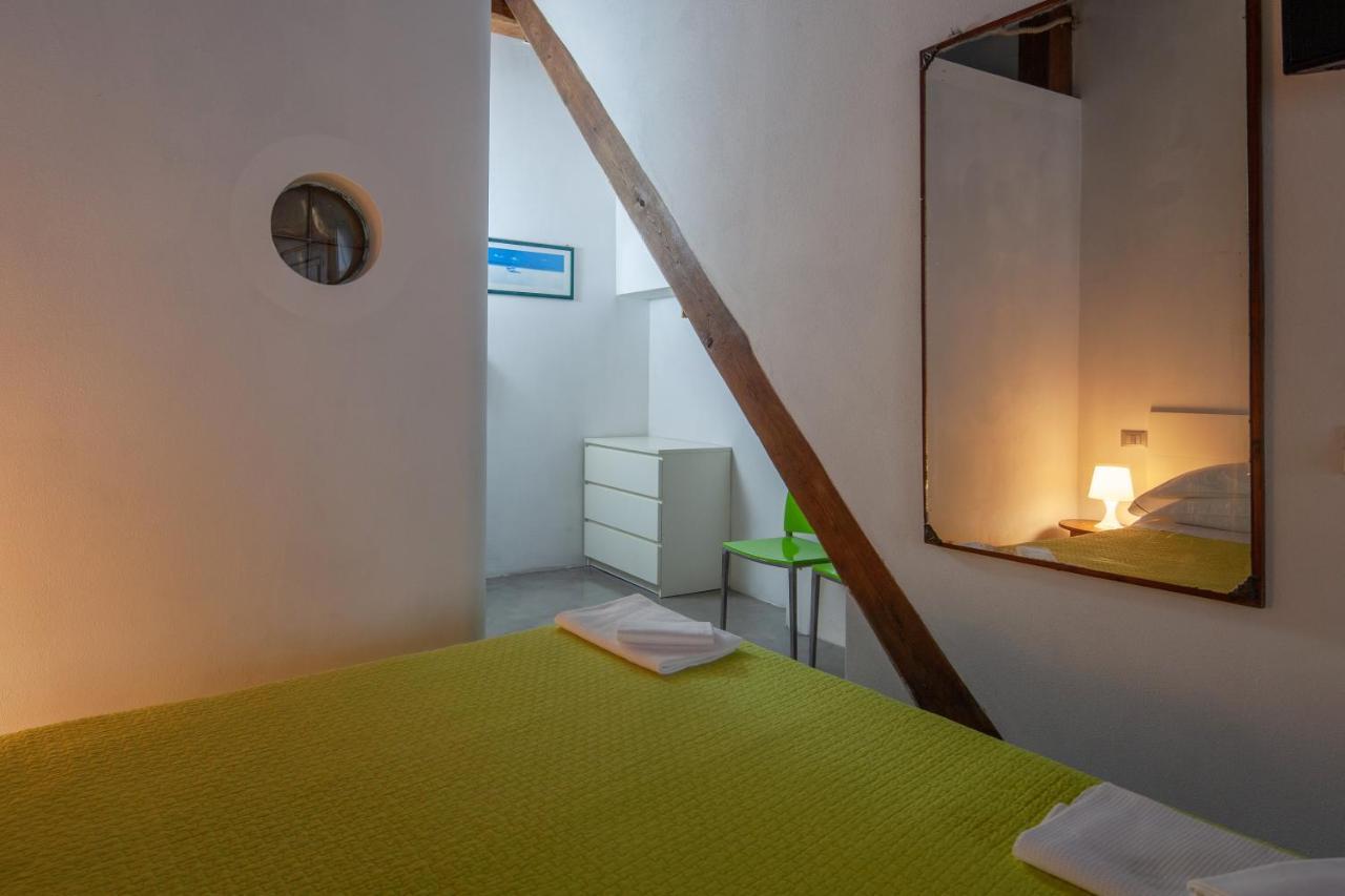 Ludovica Studio - Backpackers House Vernazza Exterior foto